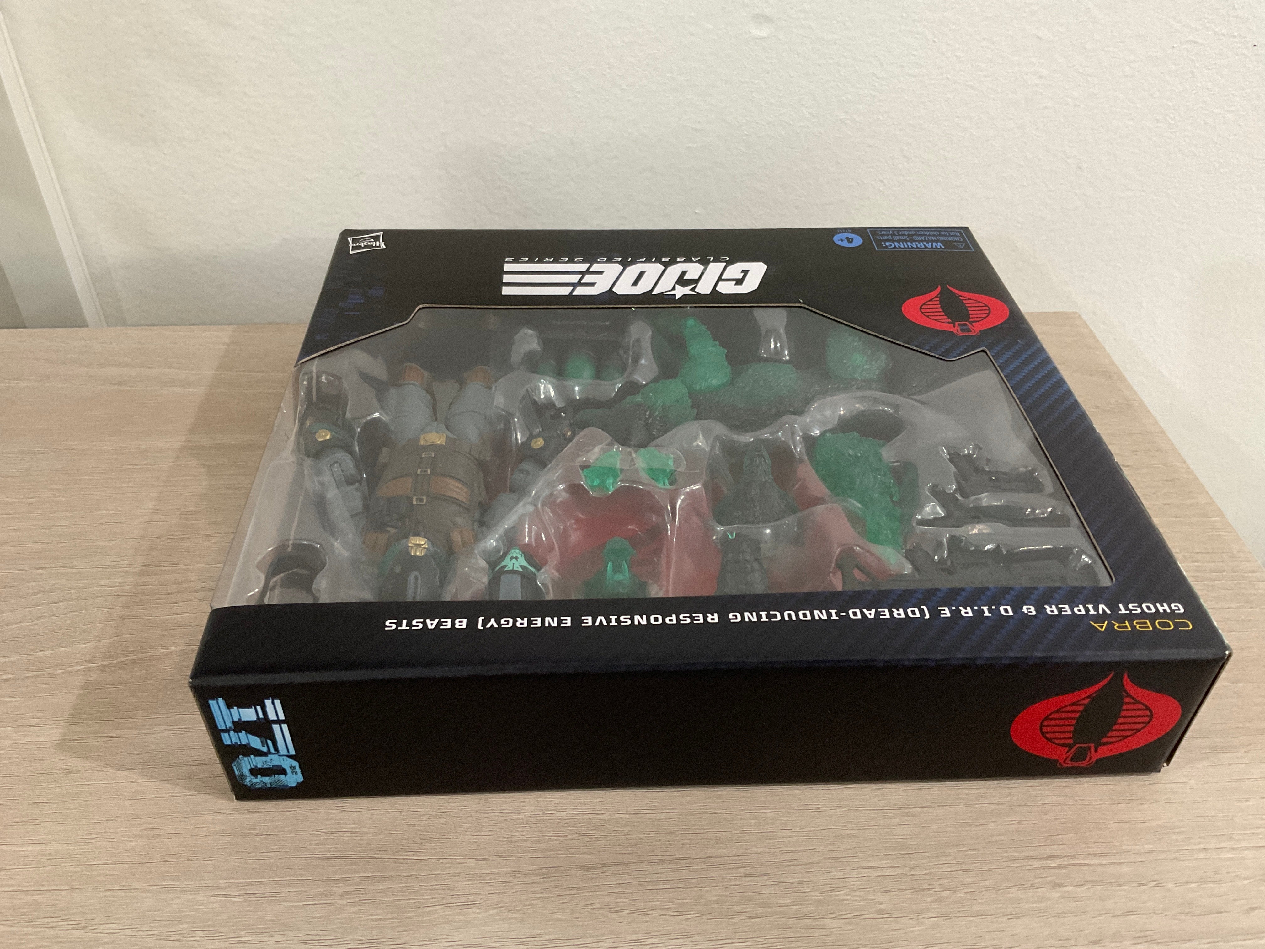 G.I. Joe Classified Ghost Viper & D.I.R.E. Beasts 6-Inch Figure