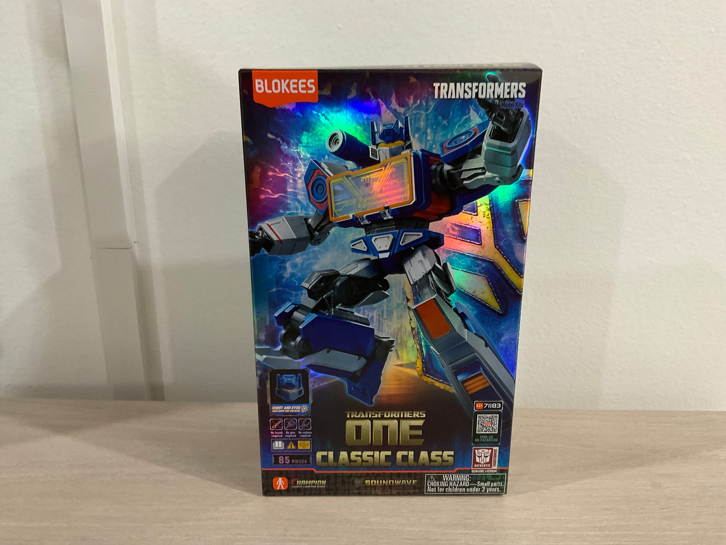 Transformers Classic Class Soundwave CC17 Blokees Model Kit