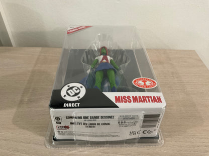McFarlane DC Page Punchers Miss Martian Red Platinum Edition Teen Titans #41 7-Inch Figure
