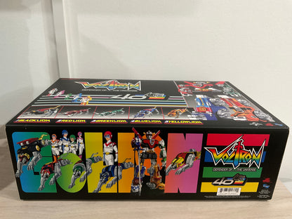 Toynami Voltron 40th Anniversary Gift Set Light-Up Sound Base Deluxe Collectible