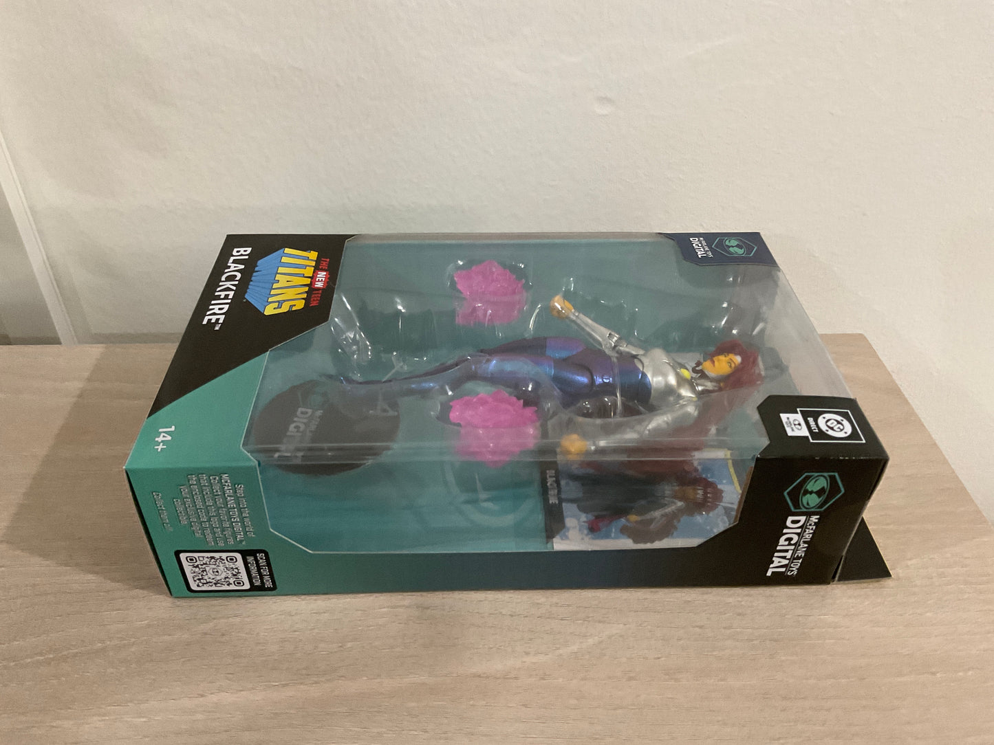 Blackfire (The New Teen Titans) 7-Inch Action Figure with McFarlane Toys Digital Collectible