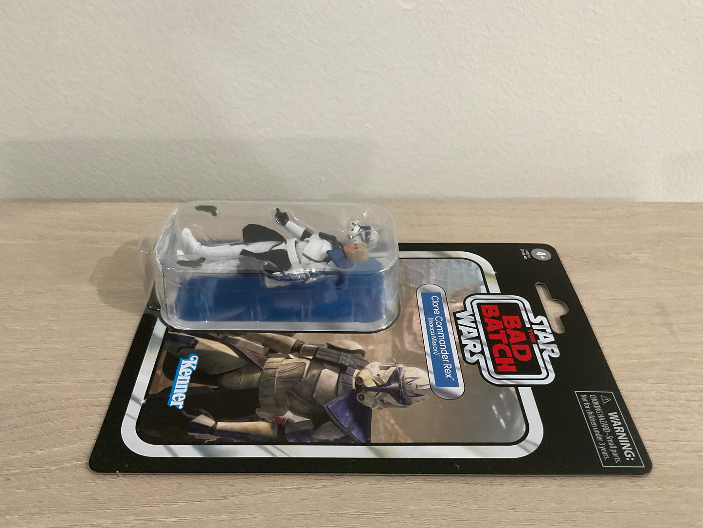 Star Wars Vintage Collection Captain Rex Bracca Mission 3.75-Inch Figure Hasbro
