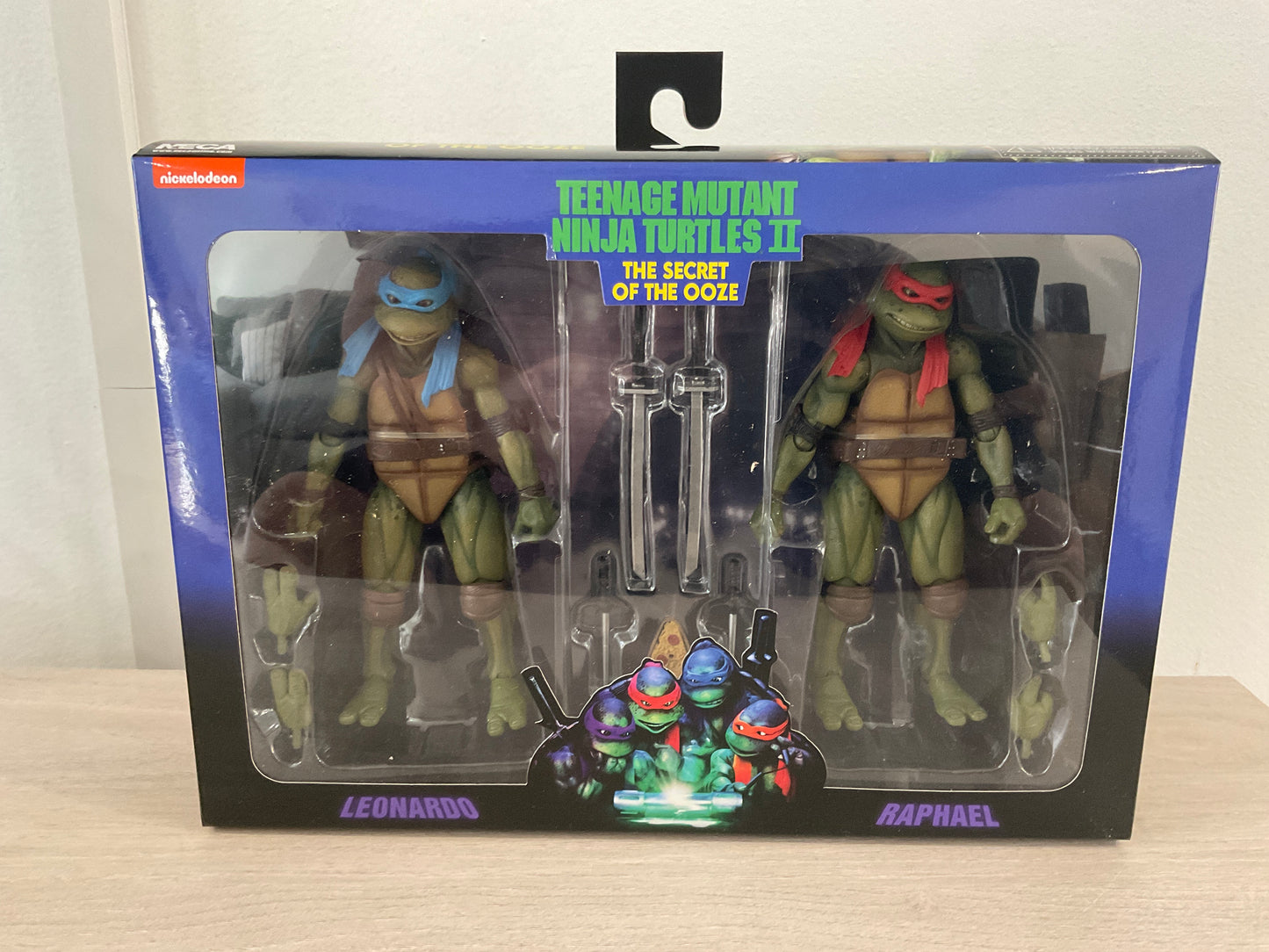 TMNT Secret of the Ooze Leonardo & Raphael 7-In Action Figure 2-Pack NECA