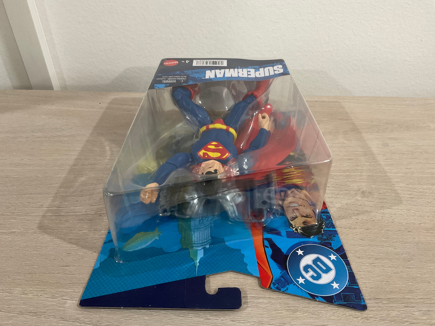 DC Premiere Wave 2 Superman 6 1/2-Inch Core Action Figure
