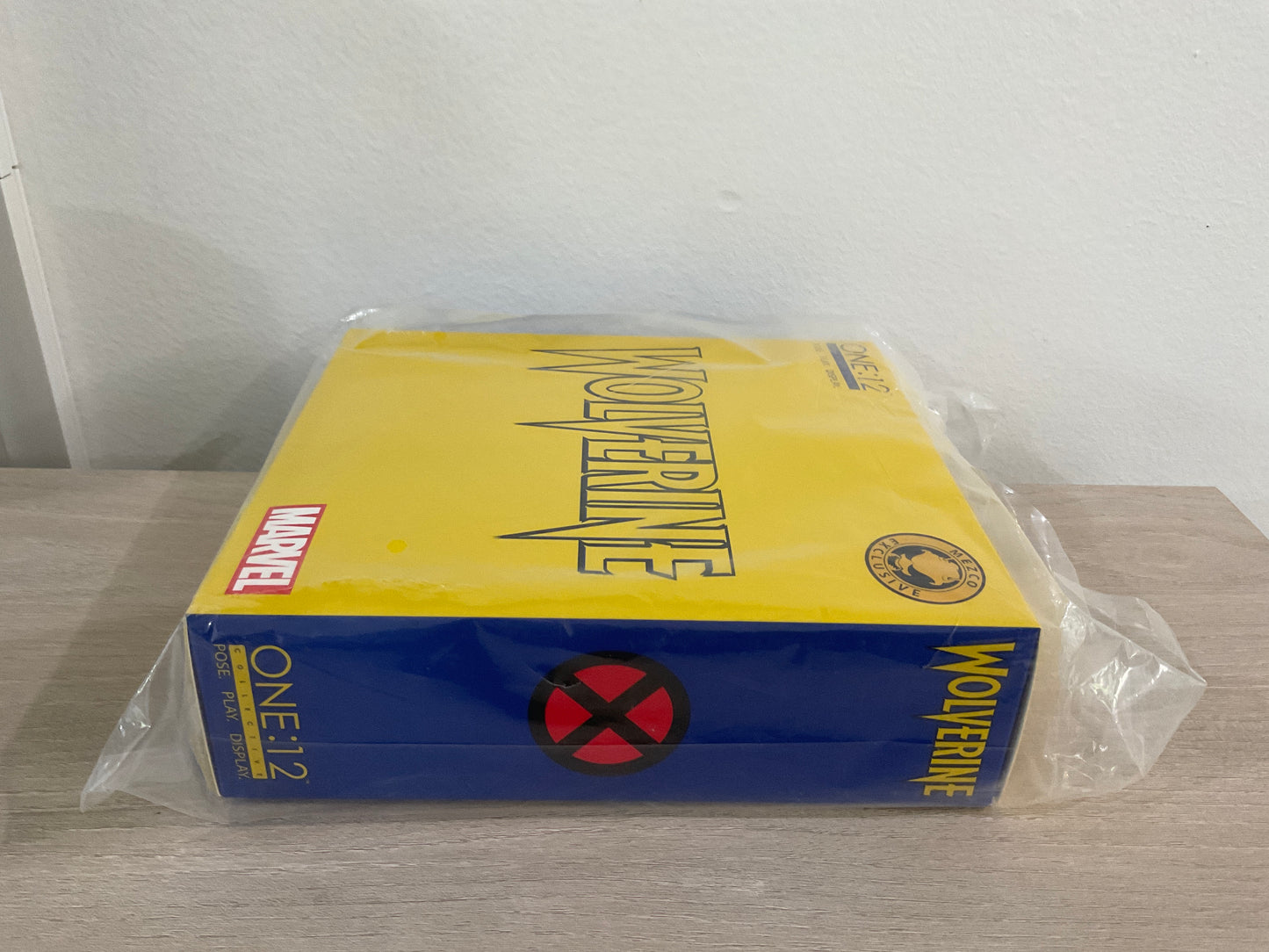 Mezco Toyz ONE:12 Collective Wolverine Uncanny X-Men Edition SDCC 2023 Exclusive