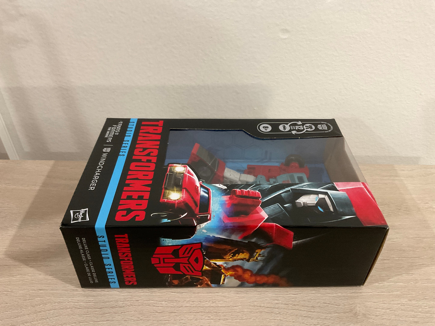 Transformers Studio Series ’86 Windcharger Deluxe Class Action Figure