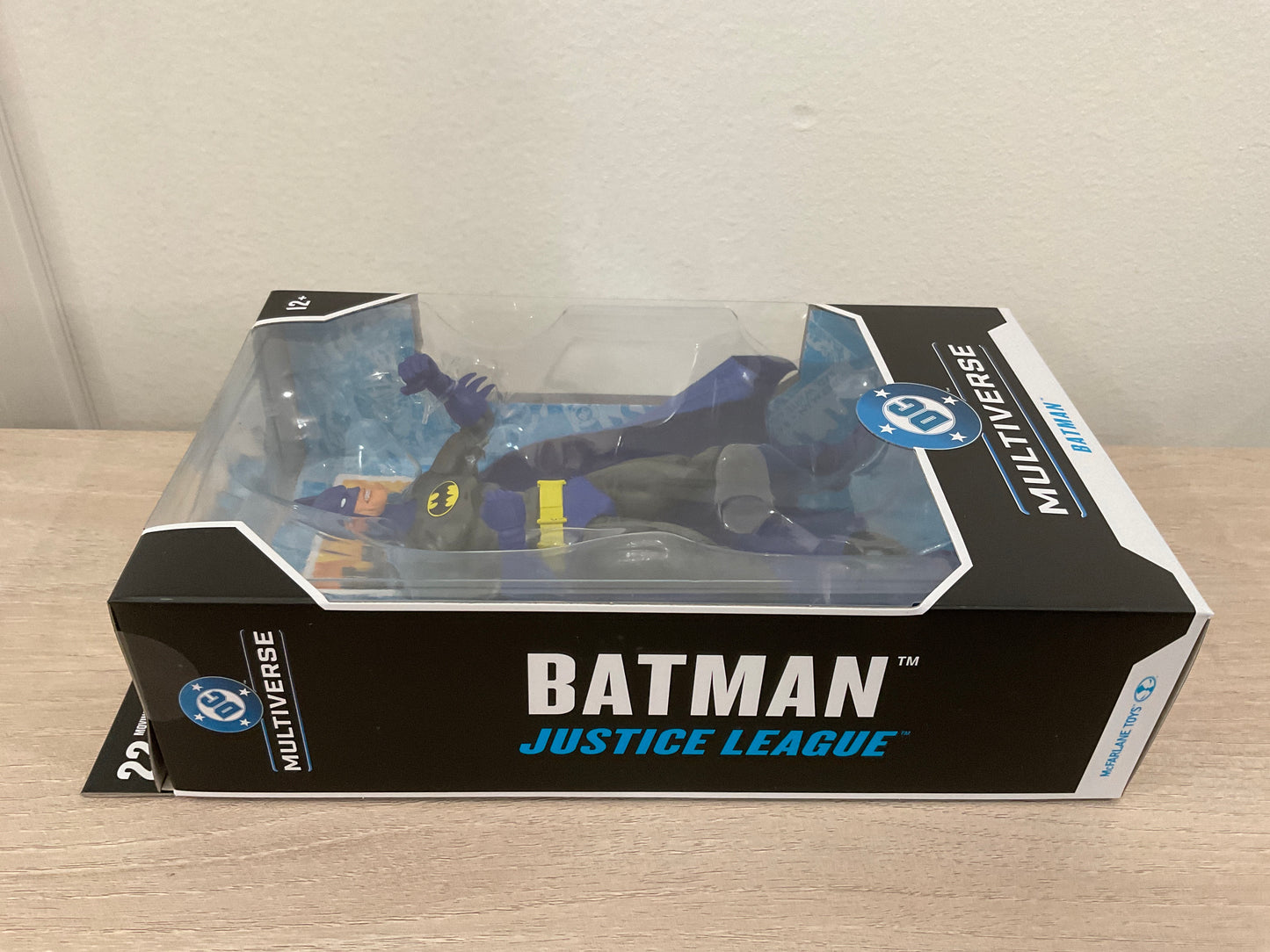 McFarlane DC Multiverse Batman 1990’s Justice League 7-Inch Action Figure (Wave 28)