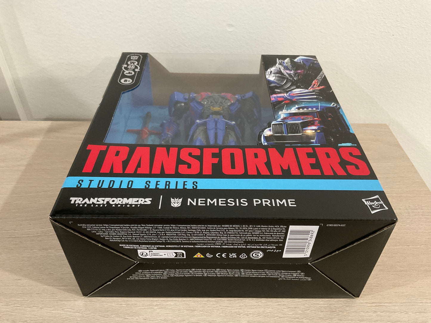 Transformers Studio Series Leader Class AOE Optimus Prime Figure