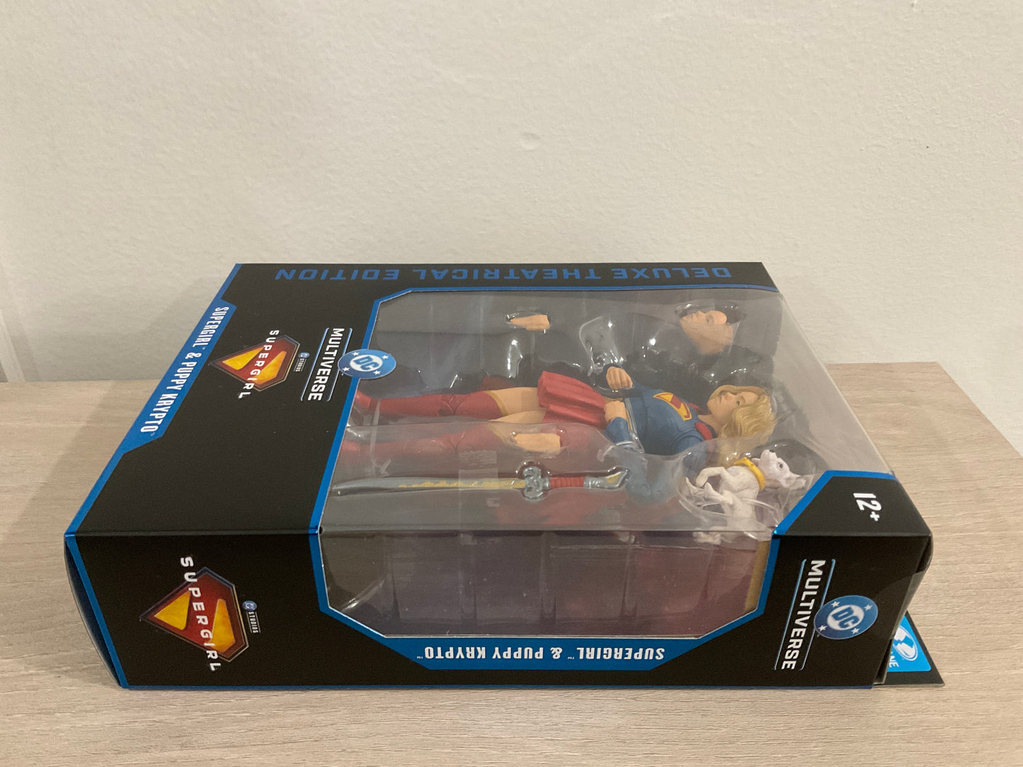 McFarlane DC Multiverse Deluxe Theatrical Edition Supergirl Movie Supergirl & Baby Krypto 7-Inch Action Figure