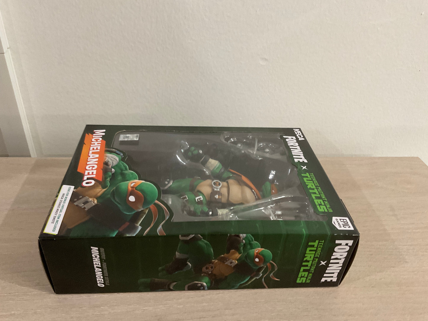 NECA Fortnite x Teenage Mutant Ninja Turtles Ultimate Michelangelo 7-Inch Scale Action Figure