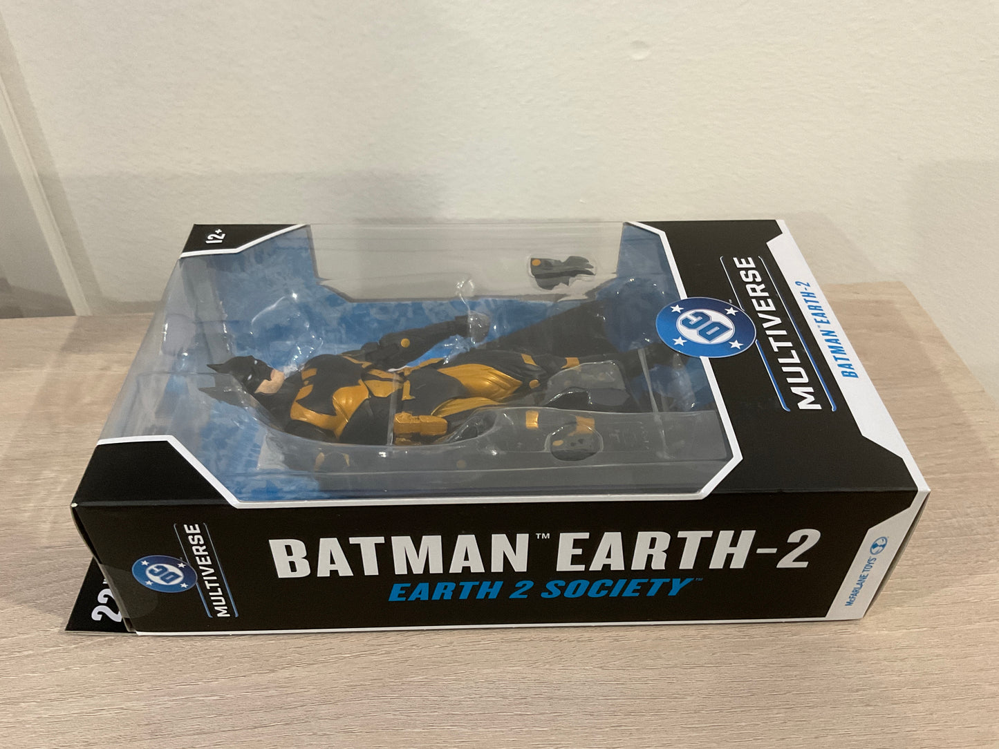 DC Multiverse Batman Earth-2 (Earth 2 Society) 7-Inch Scale Action Figure – McFarlane Toys