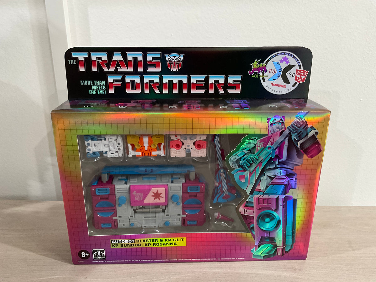 Transformers x Jem and the Holograms Autobot Blaster & KP Cassettes – SDCC 2026 Exclusive