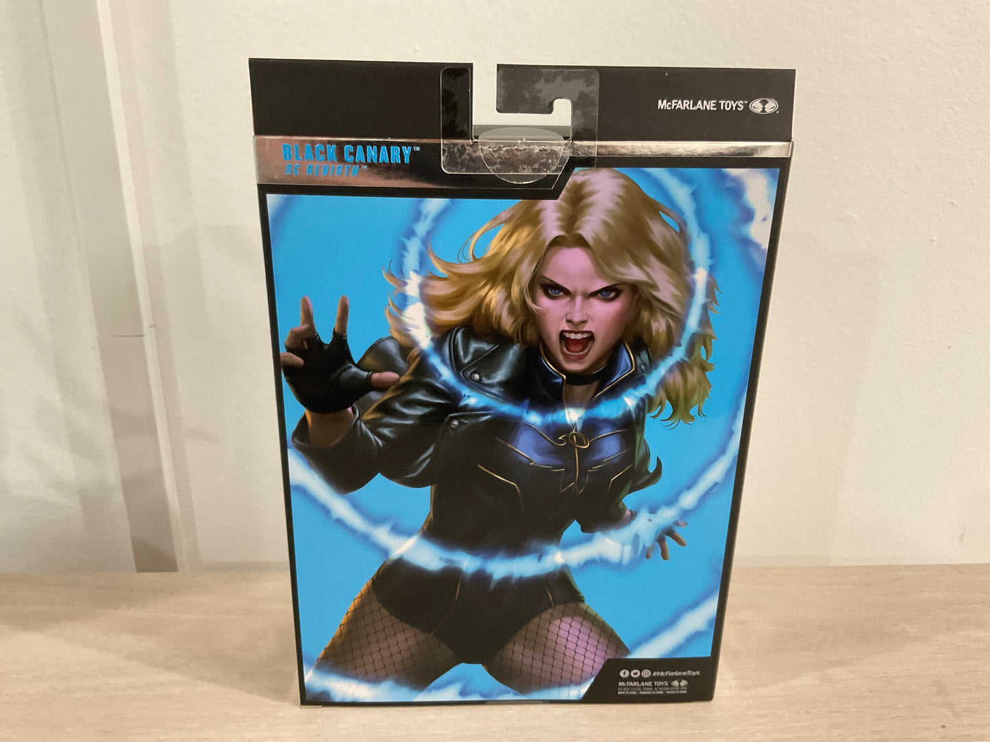 McFarlane DC Multiverse Black Canary (DC Rebirth #54) Collector Edition Wave 14 7-Inch Figure