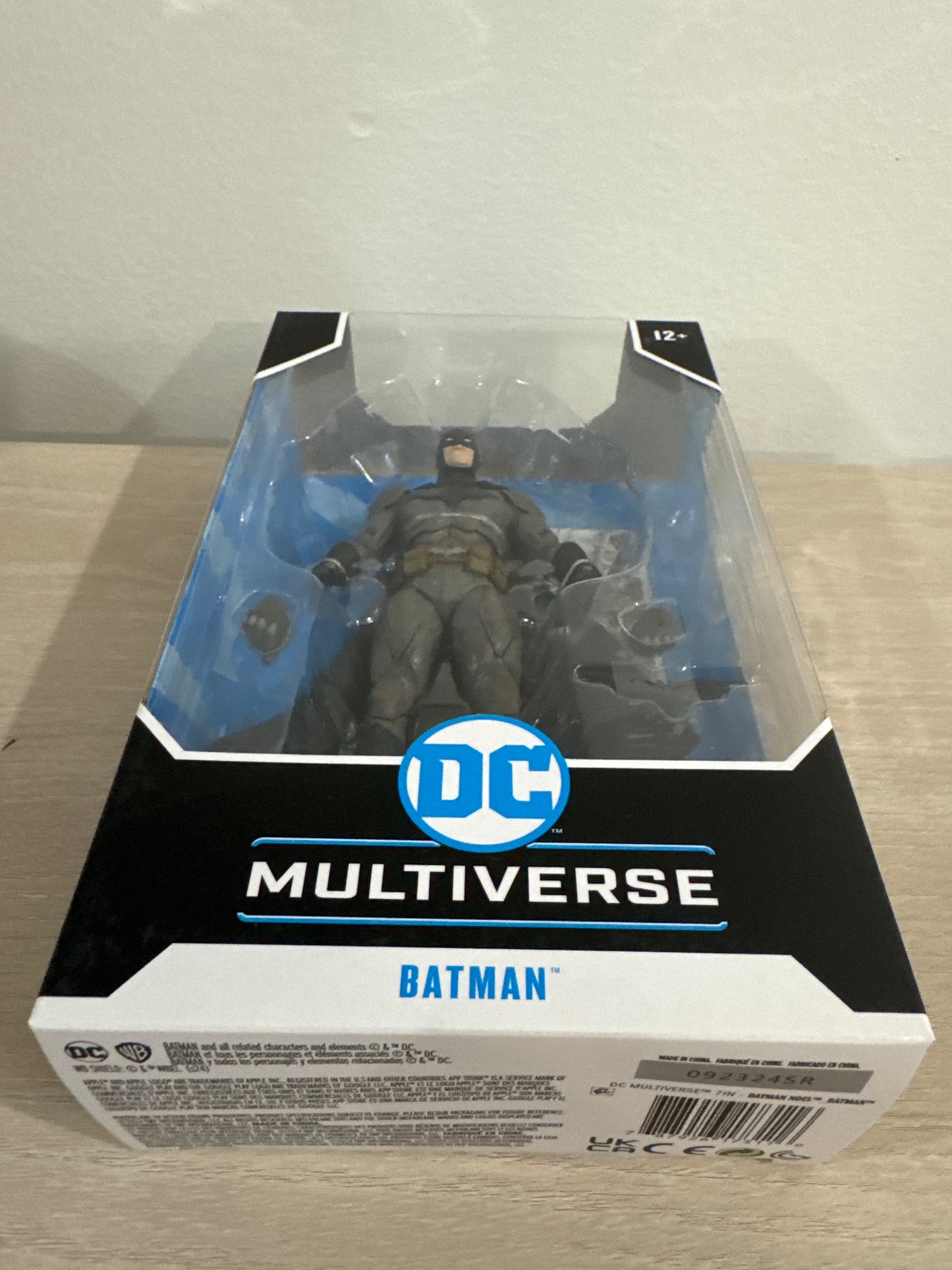 DC Multiverse Batman (Batman: Noel) 7-Inch Action Figure