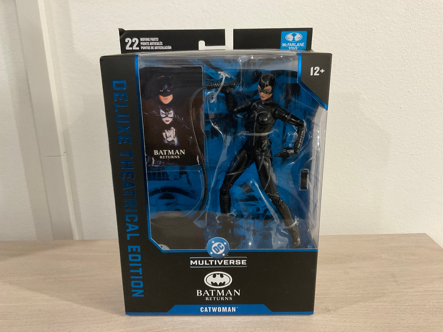 McFarlane Toys DC Theatrical Batman Returns Catwoman Deluxe Theatrical Edition 7-Inch Action Figure - Substandard Box