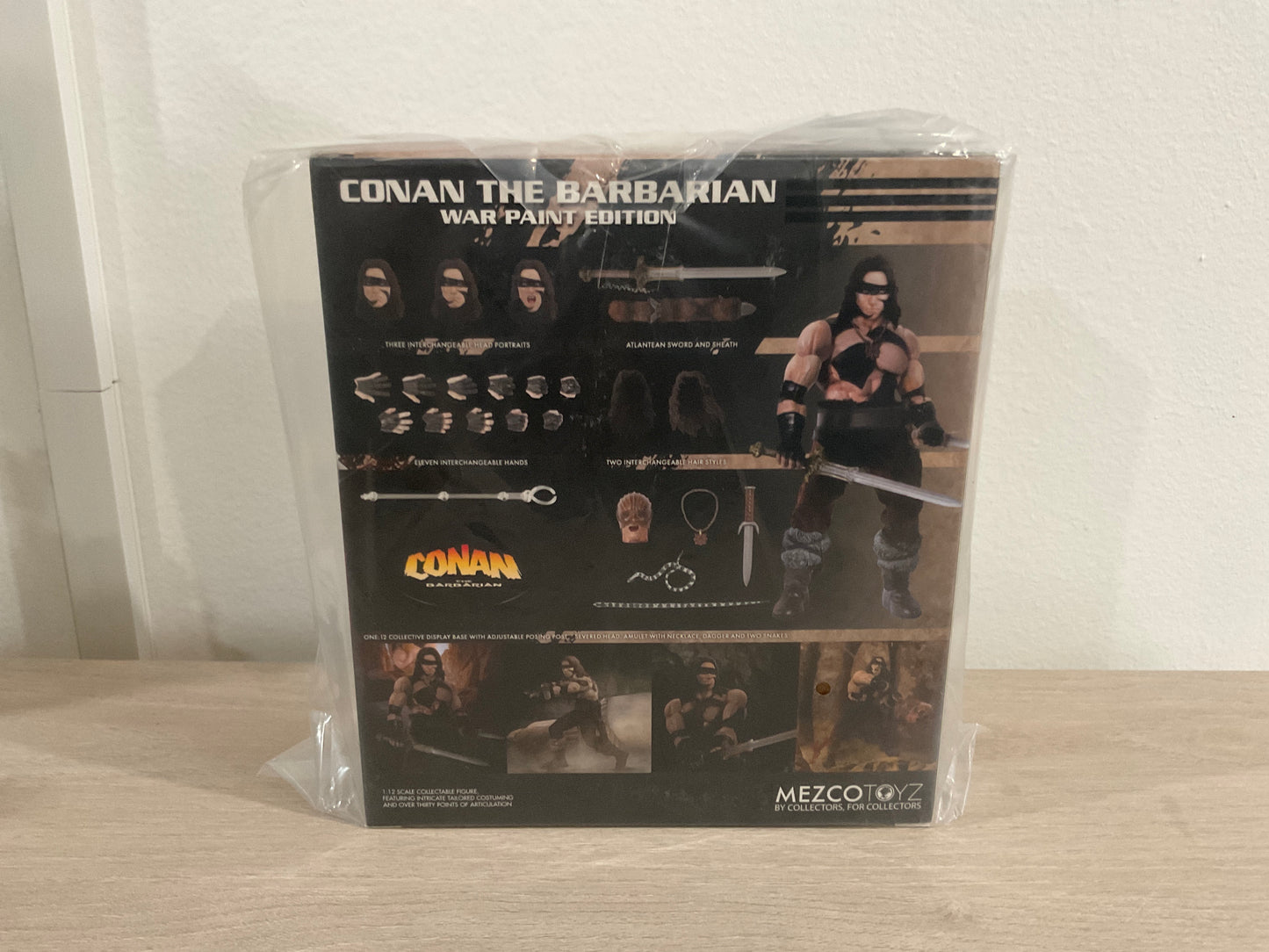 Mezco One:12 Collective Conan the Barbarian (1982) War Paint Edition 1:12 Scale Action Figure