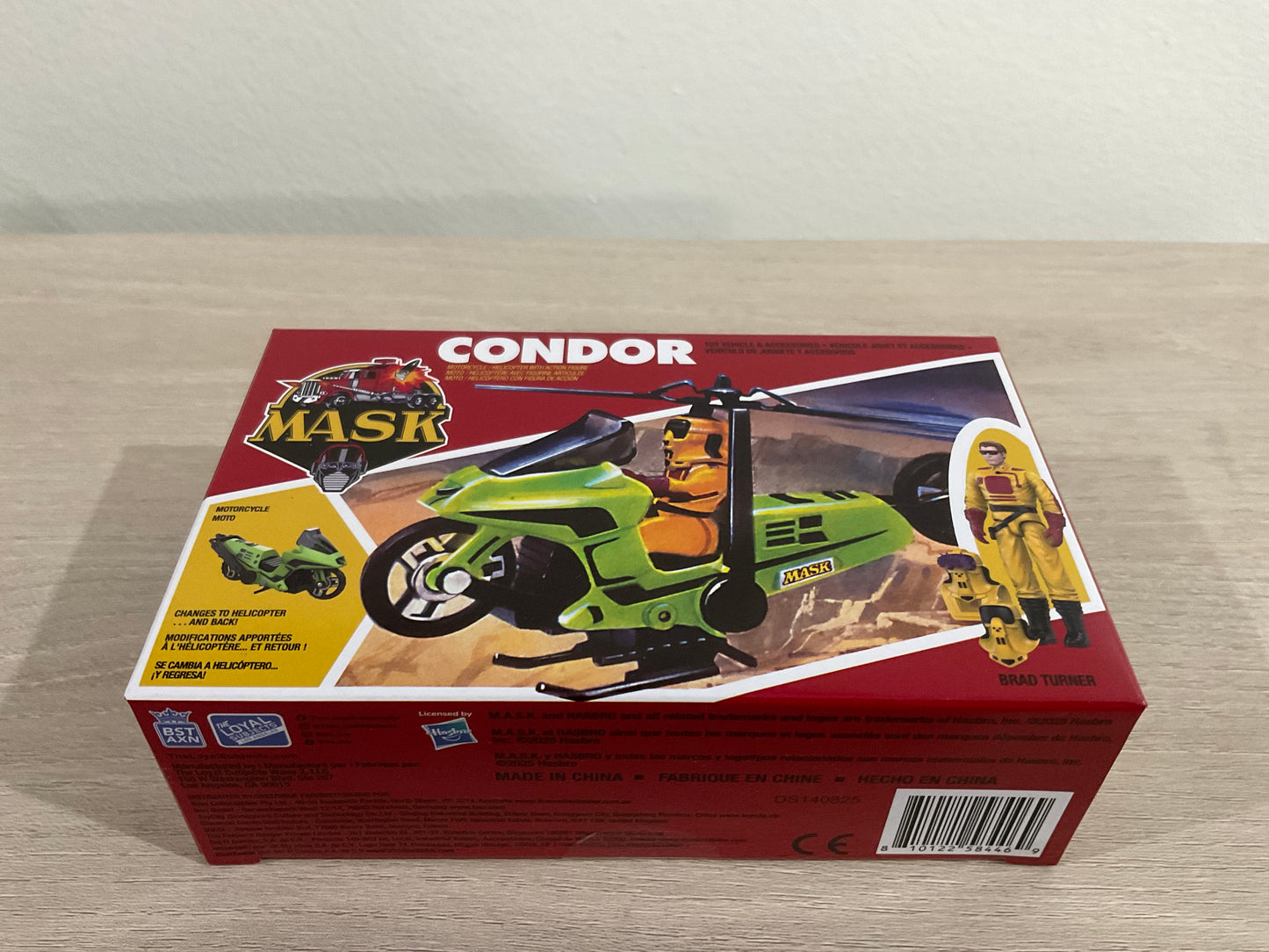 M.A.S.K. Condor Vehicle – Classic Transforming Action Vehicle