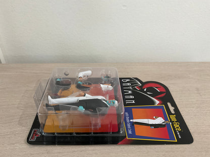 Mezco 5 Points Two-Face Batman: The Animated Series 3.75-Inch Action Figure