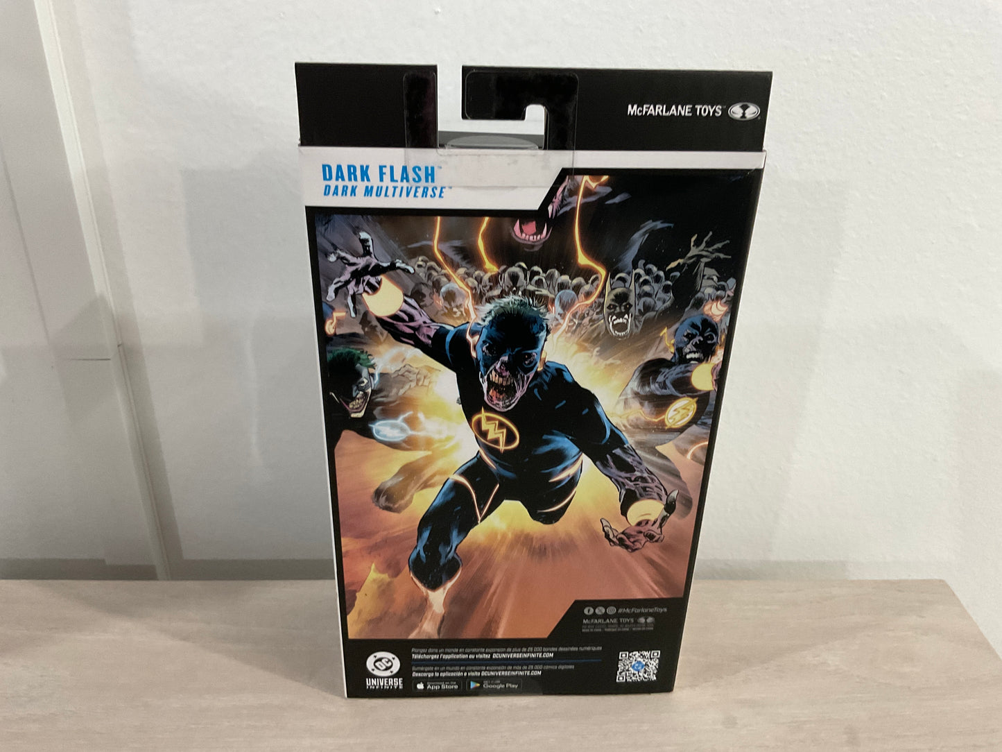 Dark Flash (DC Multiverse: Red Platinum Edition) 7" Action Figure - McFarlane Toys