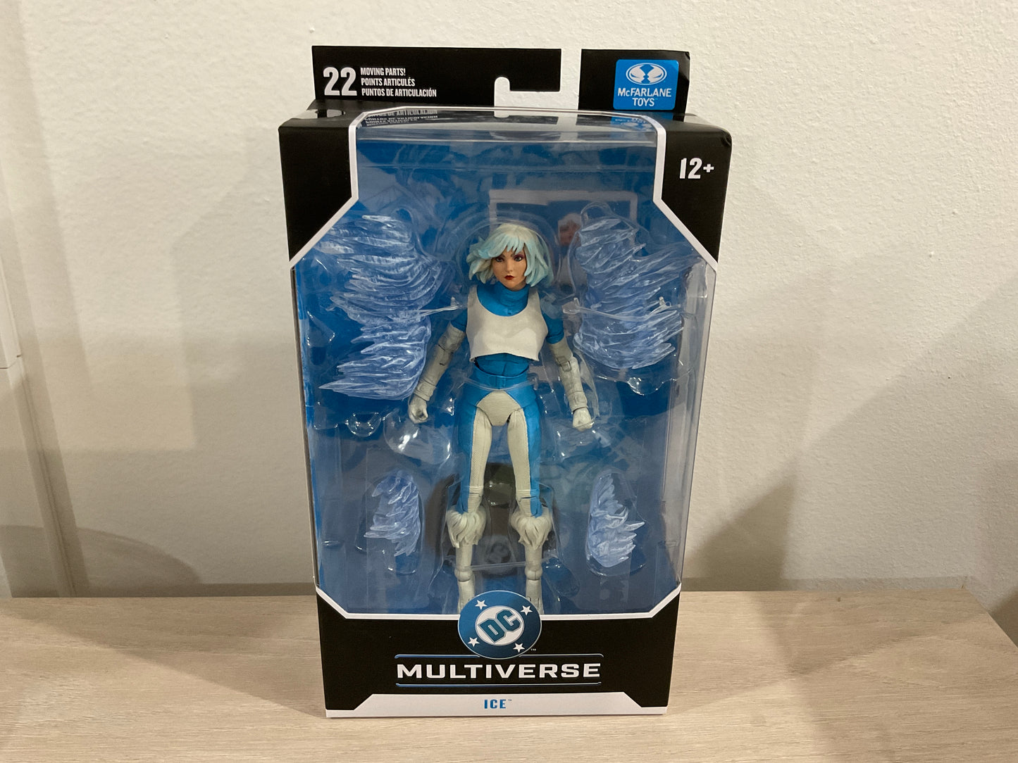 DC Multiverse Wave 25 Fire & Ice Ice 7-Inch Scale Action Figure (Substandard Card)