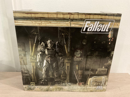 McFarlane Fallout T-60 Vault Tec & Sole Survivor 2-Pack 7-Inch Action Figures (Substandard Figure)