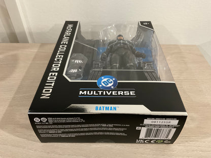 Batman with Mobius Chair (Darkseid War) – McFarlane Collector Edition 7-Inch Action Figure