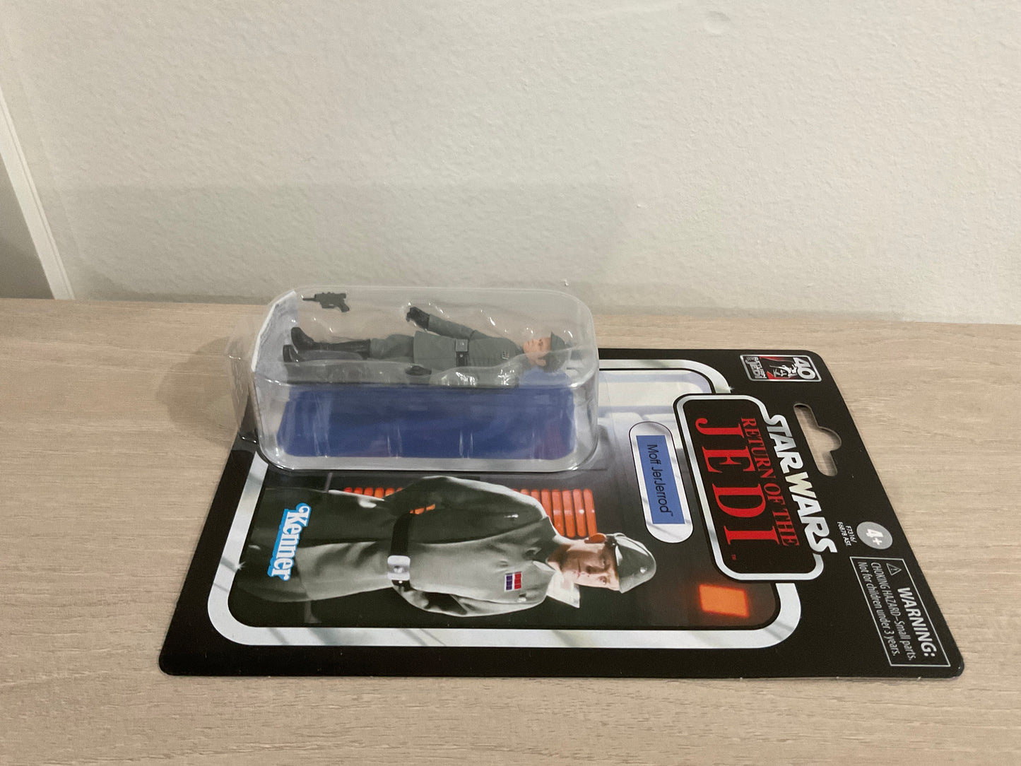 Star Wars The Vintage Collection Moff Jerjerrod 3.75-Inch Action Figure