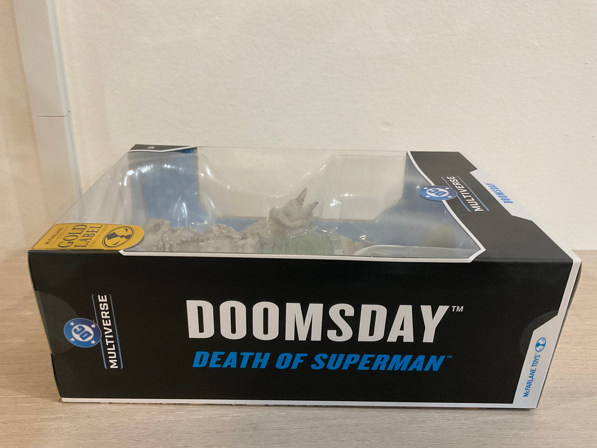 DC Multiverse Doomsday (Death of Superman) Mega Figure Gold Label McFarlane Toys