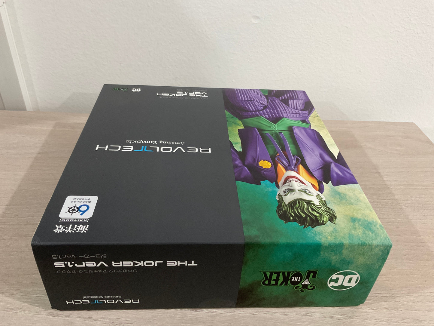 Kaiyodo DC Heroes Joker Ver. 1.5 Revoltech Amazing Yamaguchi Action Figure