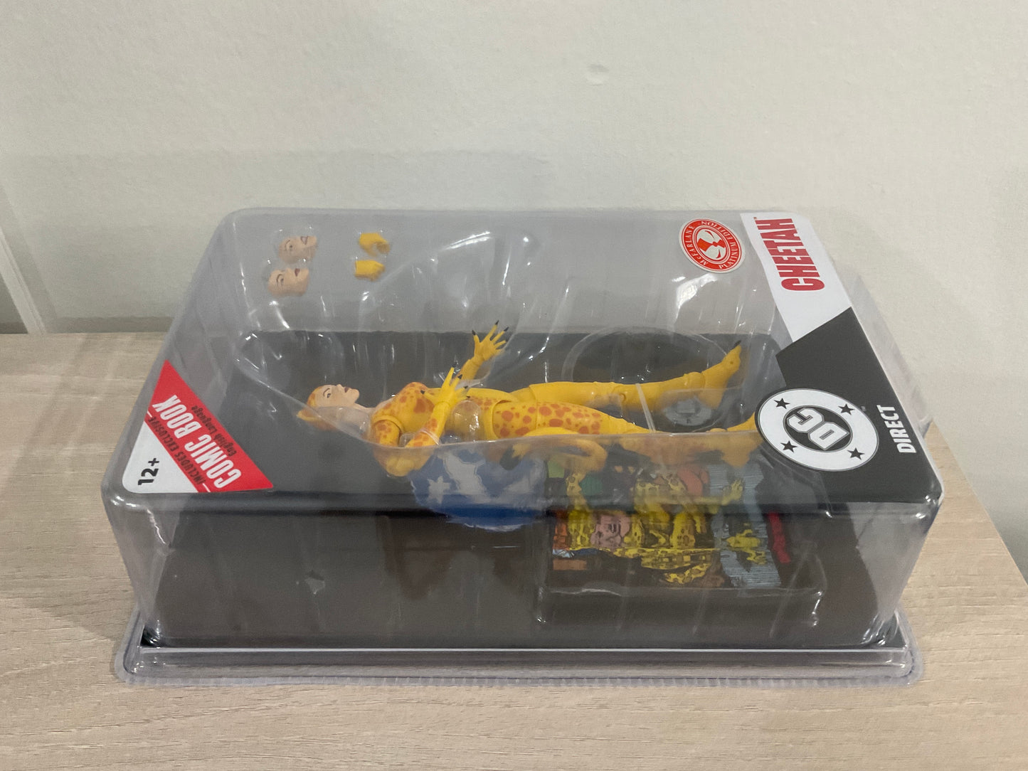 Cheetah (DC Direct Page Punchers: Crisis on Infinite Earths) 7-Inch Action Figure w/ Comic – Red Platinum Edition – McFarlane Toys