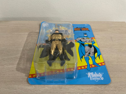 DC Direct Super Powers Batman Gold Edition Wave 6 5-Inch Action Figure (Substandard 1)