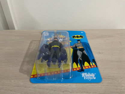DC McFarlane Super Powers Batman (1990s) 4.5" Action Figure - Substandard Card