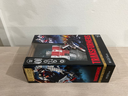 Transformers Generations: Power of the Primes Deluxe Class Air Raid Action Figure