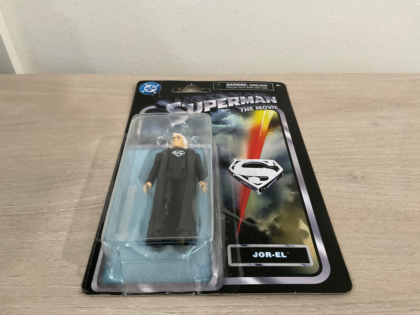 Spin Master DC Retro Jor-El (Black Robes) 3.75-Inch Action Figure – Superman: The Movie (1978)