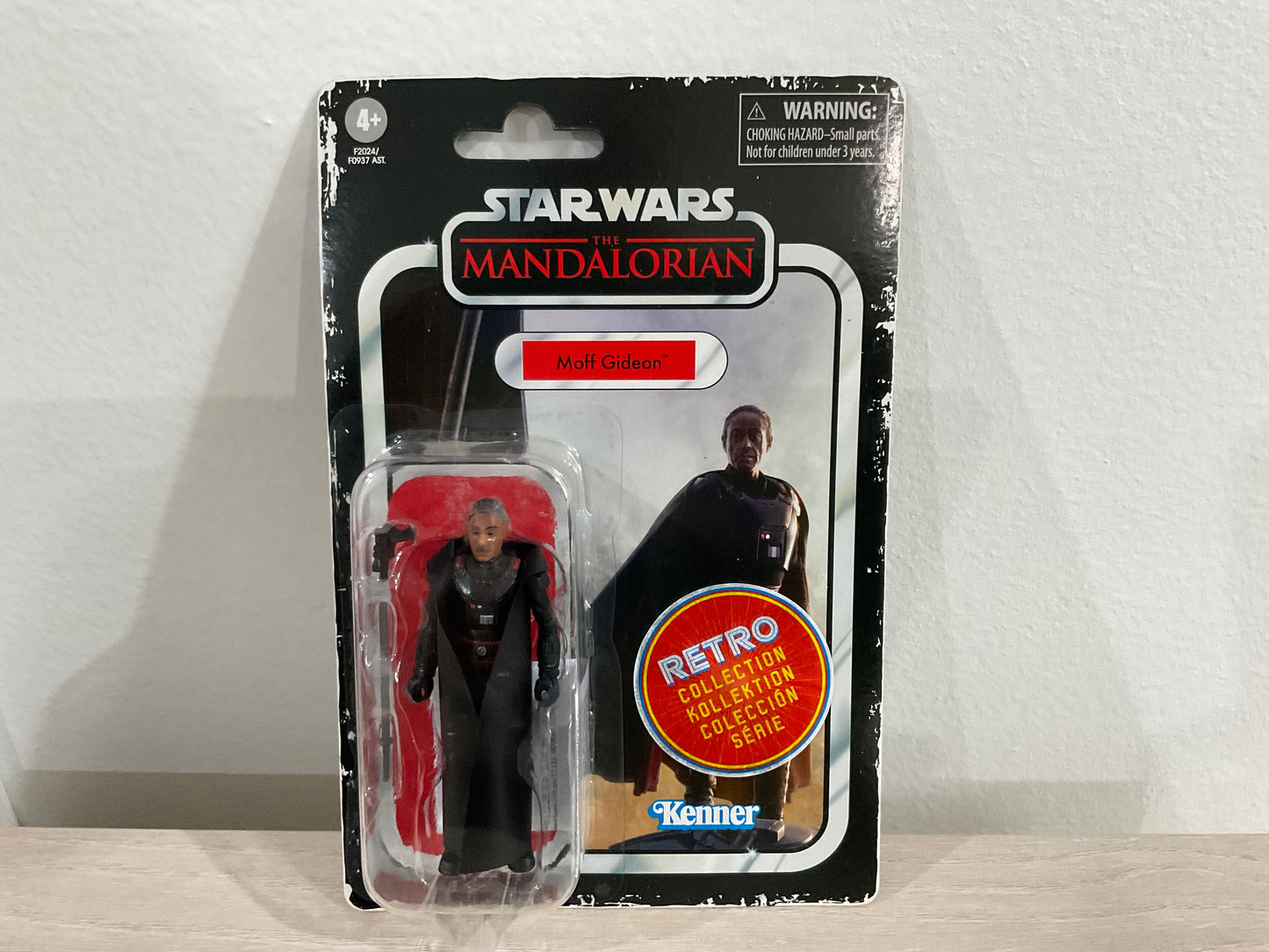 Star Wars The Retro Collection Moff Gideon 3.75-Inch Action Figure