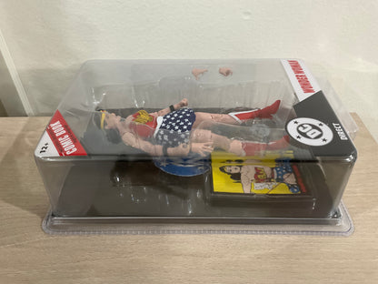 Wonder Woman (Wonder Woman #1) 7″ Action Figure w/ Comic – Page Punchers