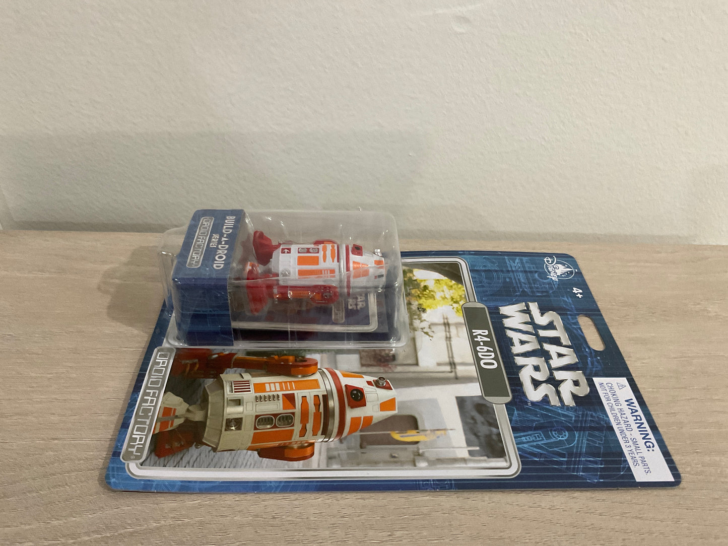 Star Wars Droid Factory R4-6D0 Build-A-Droid Figure Disney Exclusive