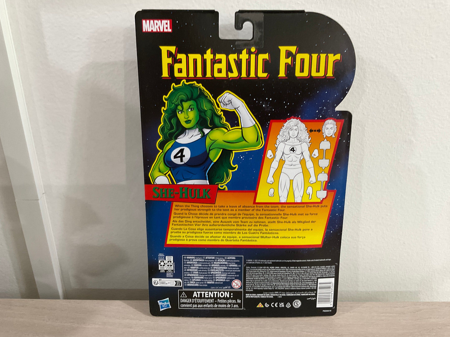 Fantastic Four Retro Marvel Legends She-Hulk 6-Inch Action Figure