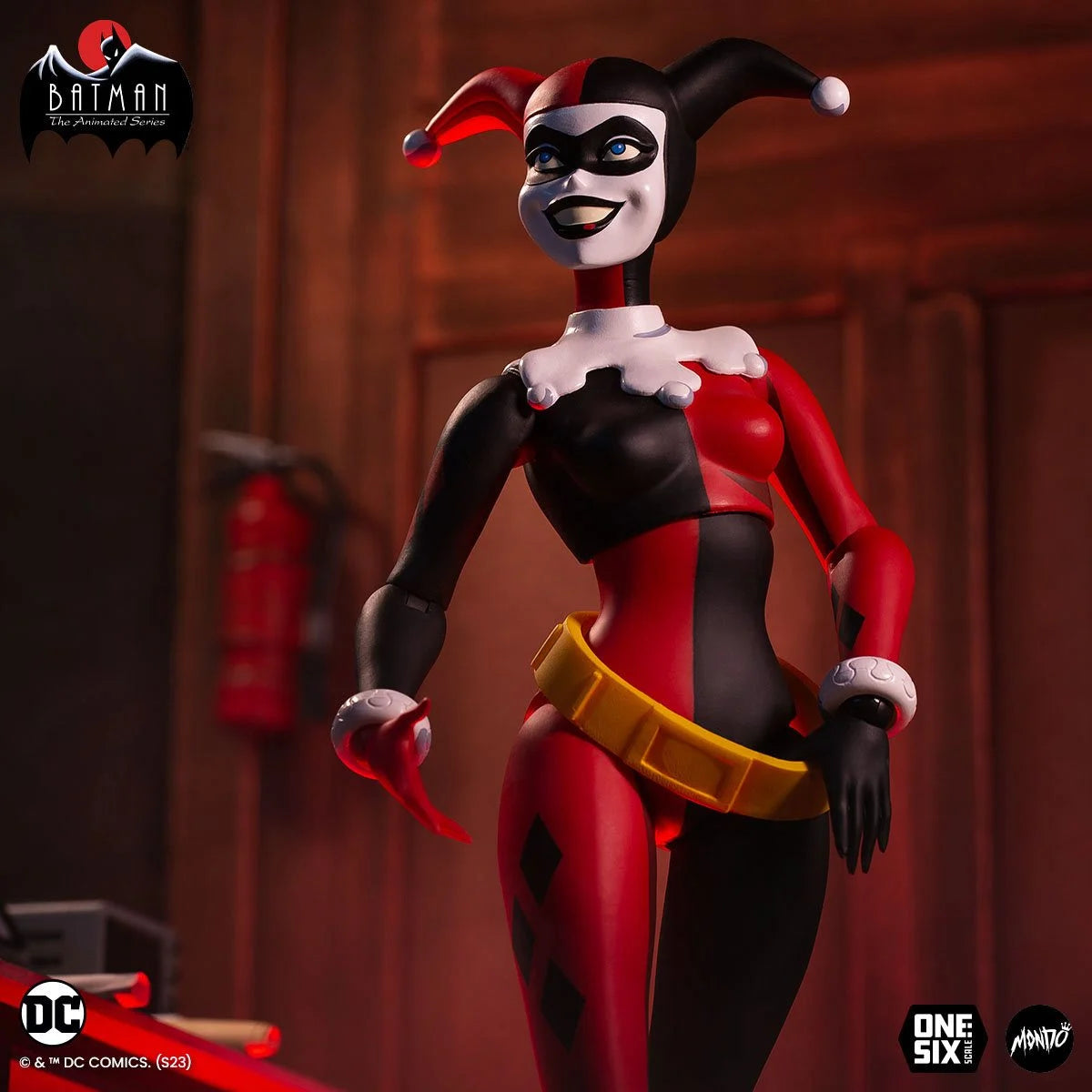 Mondo Batman: The Animated Series Harley Quinn 1/6 Scale Action Figure