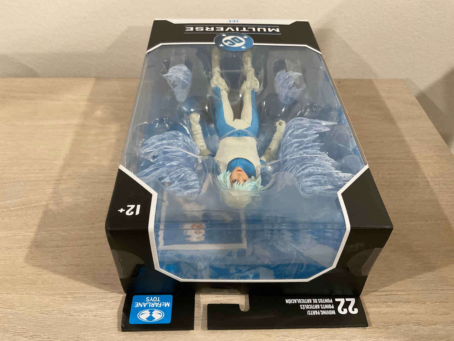 DC Multiverse Wave 25 Fire & Ice Ice 7-Inch Scale Action Figure (Substandard Card)