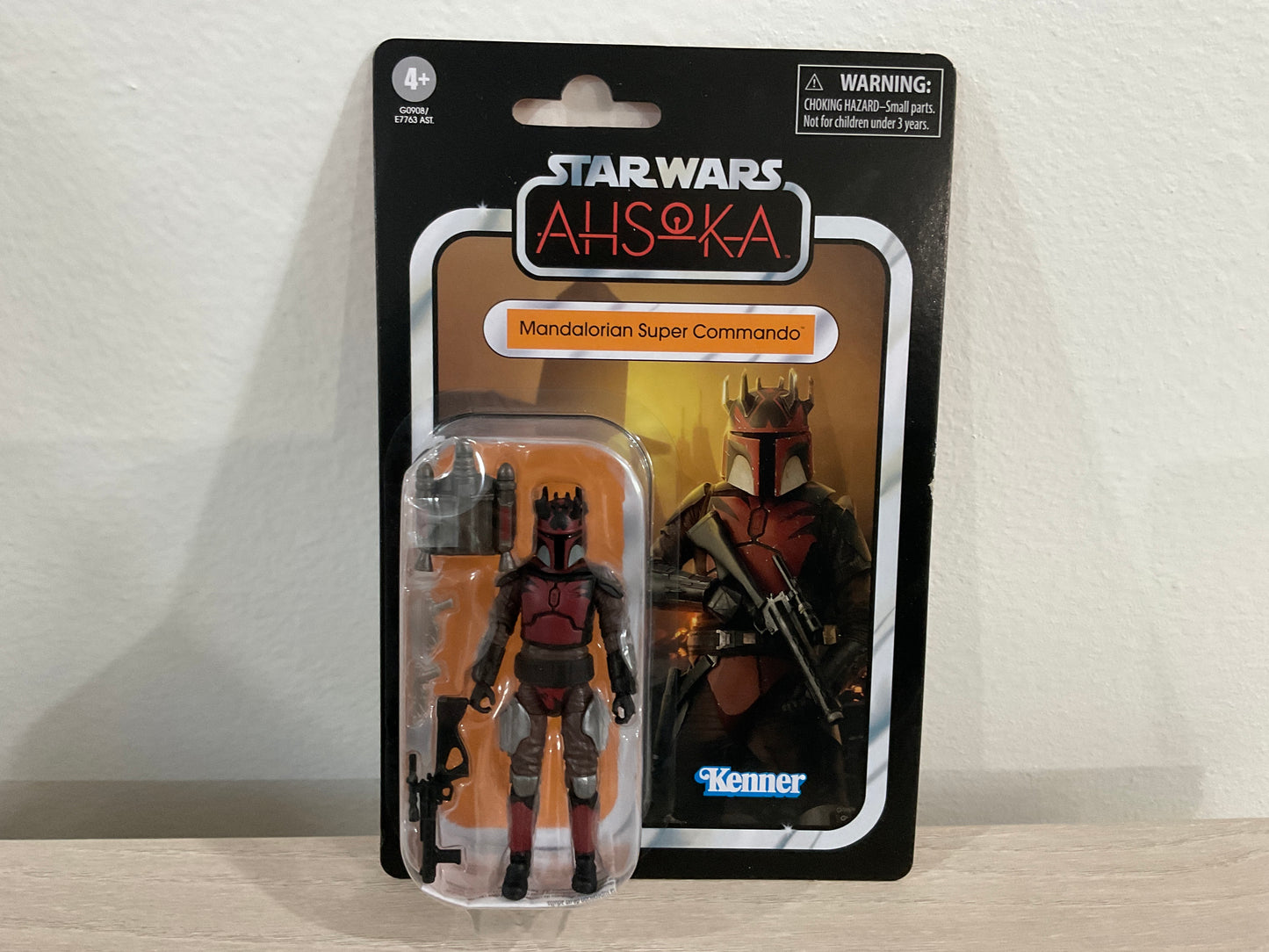 Star Wars The Vintage Collection Mandalorian Super Commando 3.75" Figure (Ahsoka)