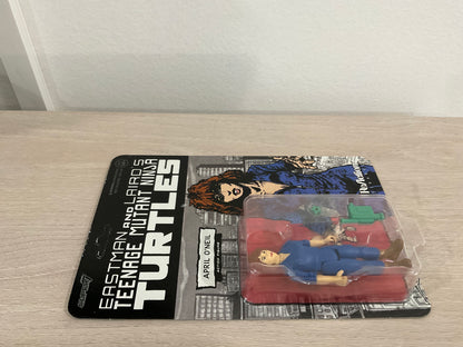 Super7 ReAction Teenage Mutant Ninja Turtles – April O’Neil 3.75-Inch Figure