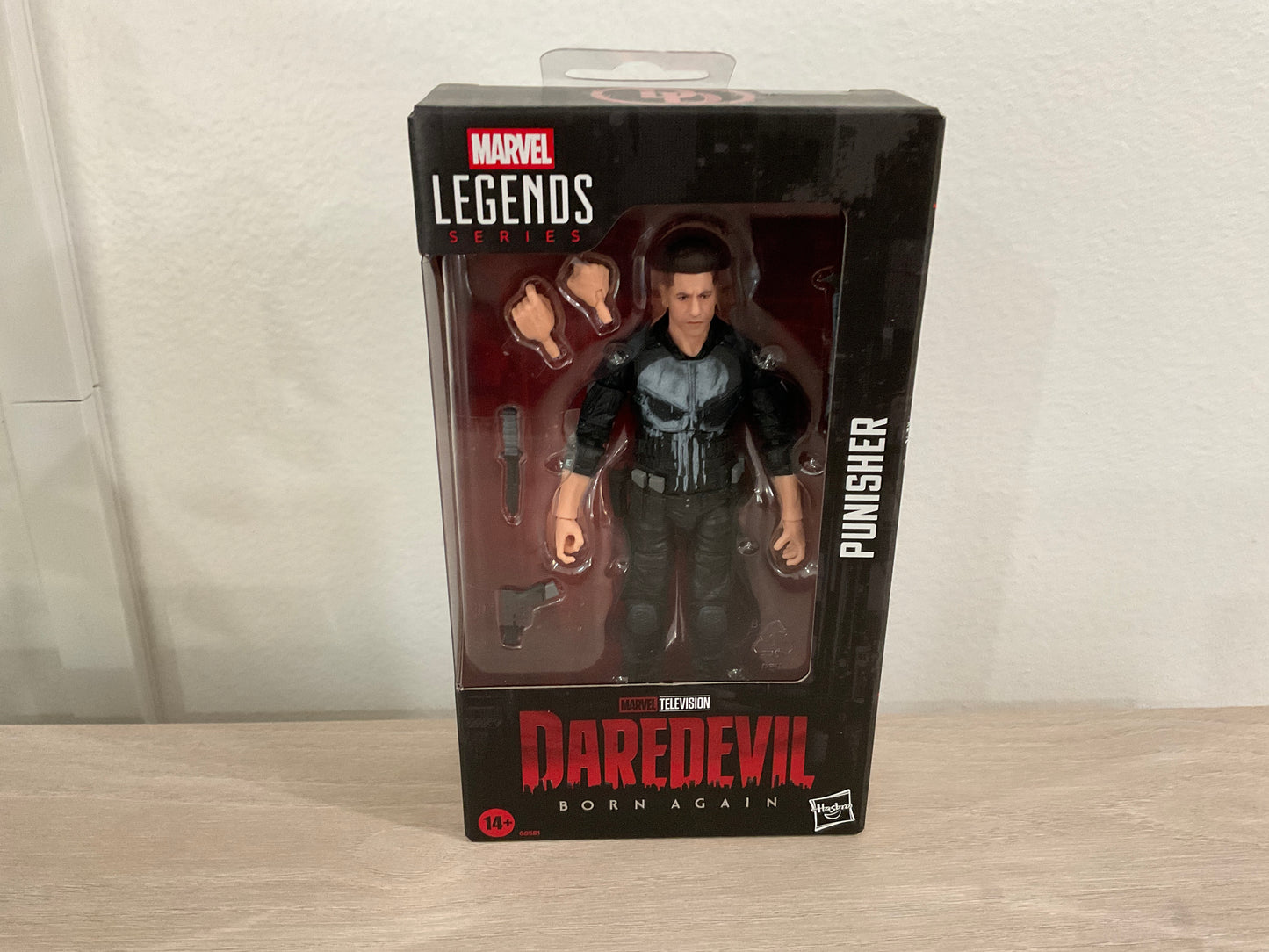 Marvel Legends Series Daredevil: Born Again – The Punisher 6-Inch Action Figure