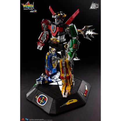 Toynami Voltron 40th Anniversary Gift Set Light-Up Sound Base Deluxe Collectible