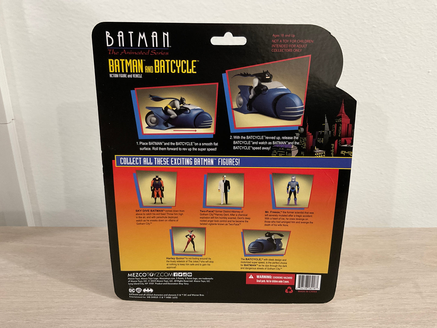 Batman: The Animated Series 5 Points Series 2 Batman and Batcycle Deluxe Set
