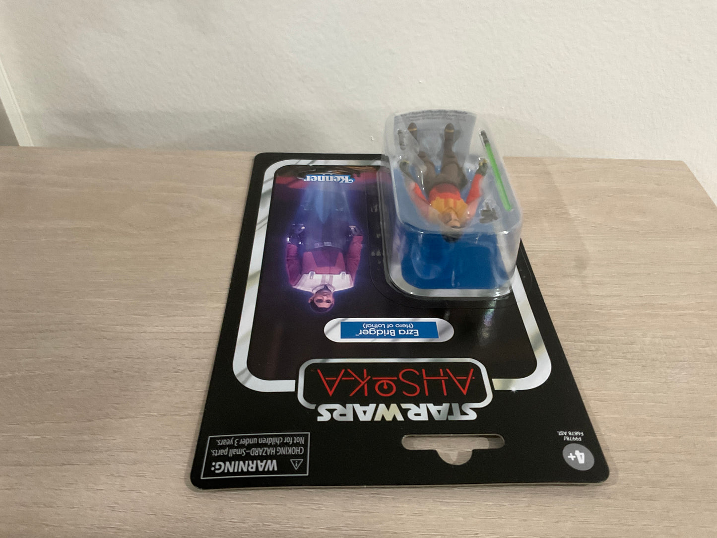 Star Wars The Vintage Collection Ezra Bridger (Hero of Lothal) – 3.75-Inch Action Figure