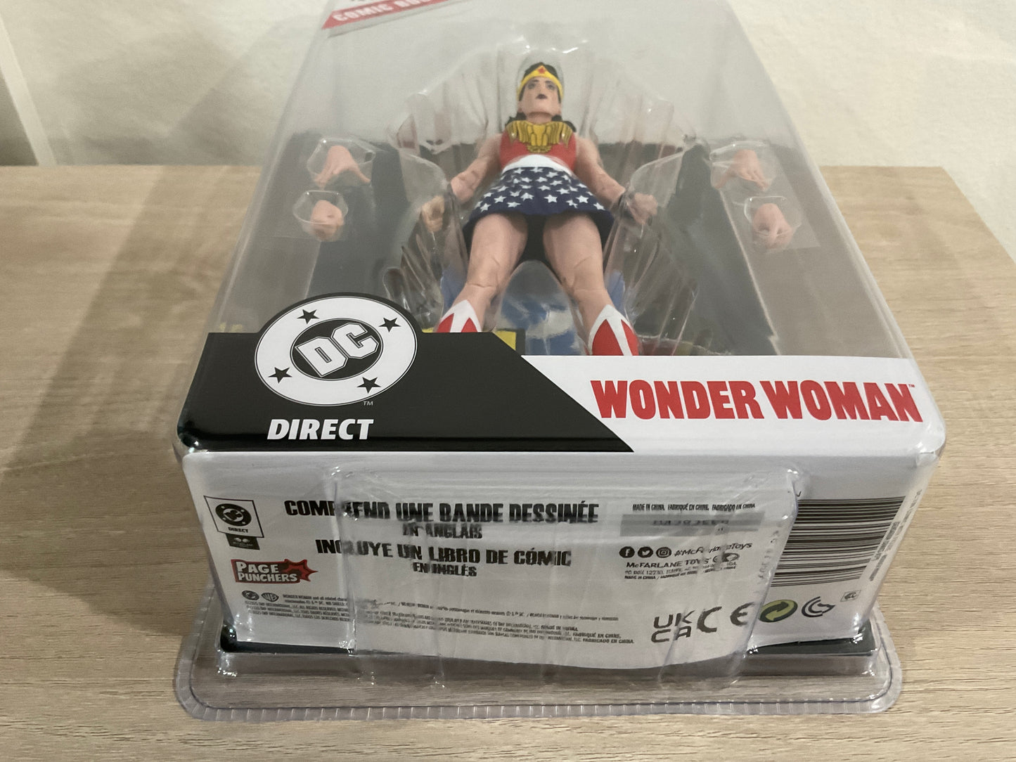 Wonder Woman (Wonder Woman #1) 7″ Action Figure w/ Comic – Page Punchers