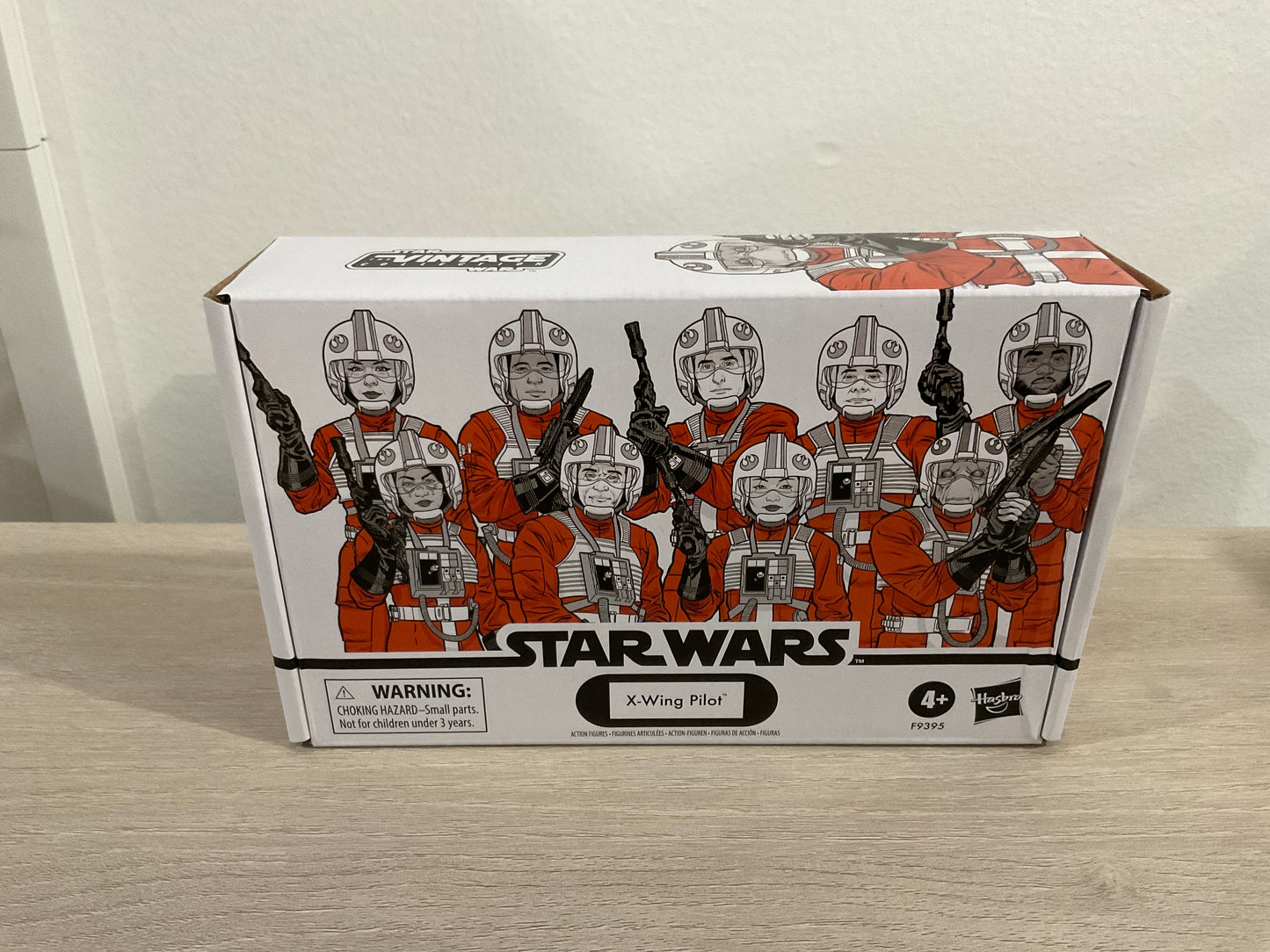 Star Wars Vintage Collection X-Wing Pilot 4-Pack 3.75-In Figures