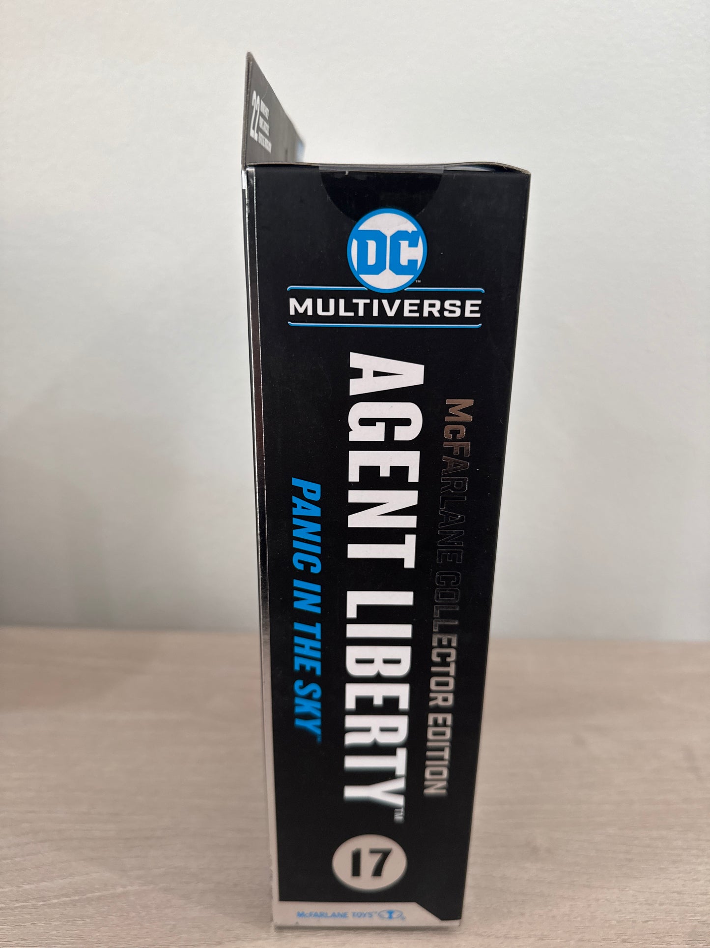 Agent Liberty (Panic in the Sky) #17 – McFarlane Collector Edition
