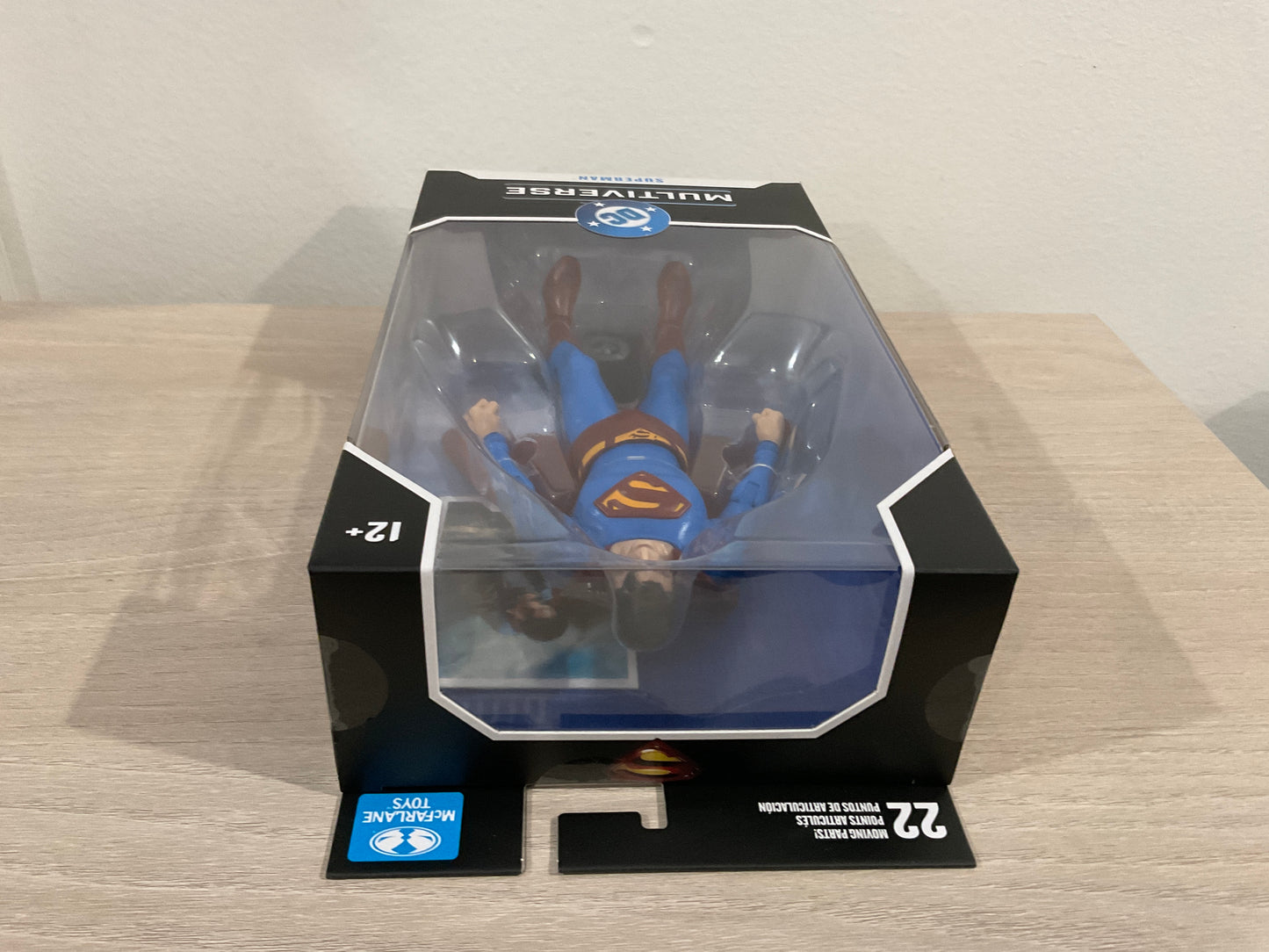 McFarlane DC Multiverse Superman Returns 2006 Superman 7-Inch Action Figure